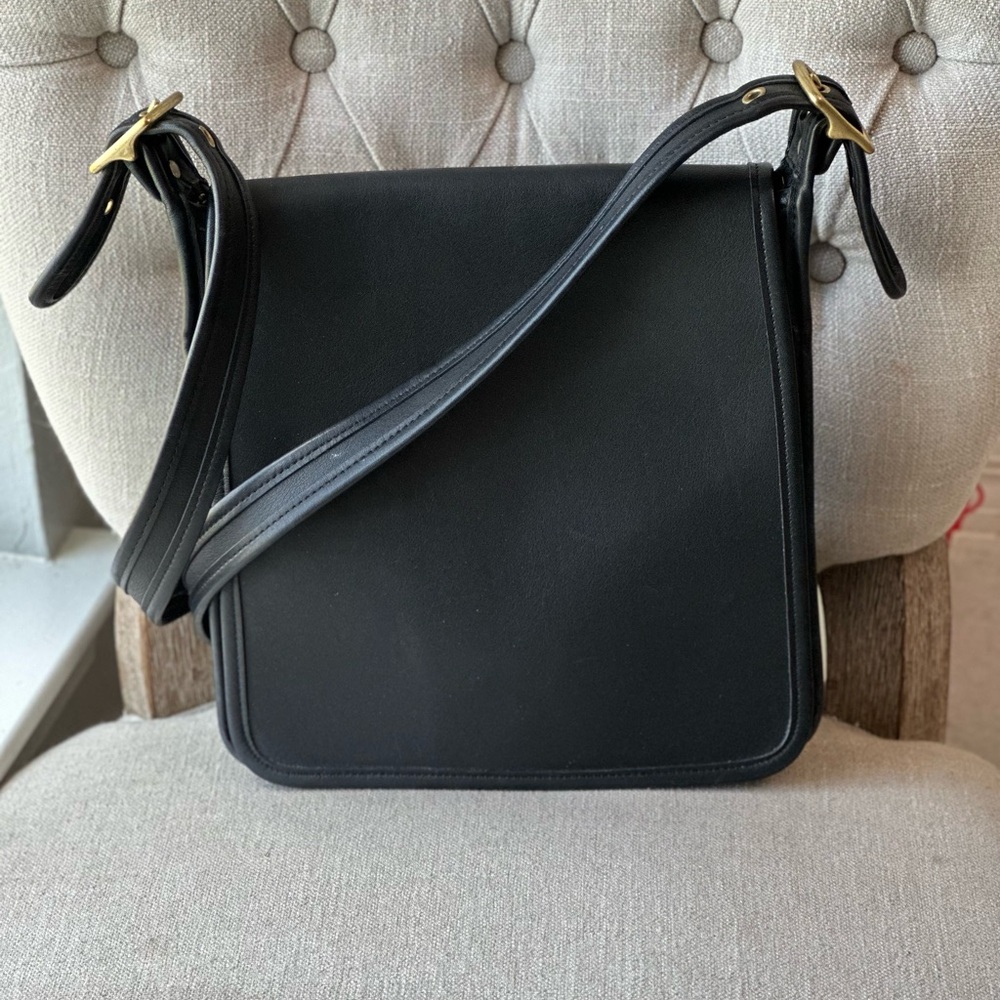 Vintage Coach crossbody